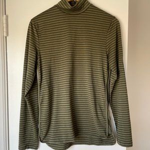 Soft merino-blend long-sleeve t-shirt made for men but fits women perfectly